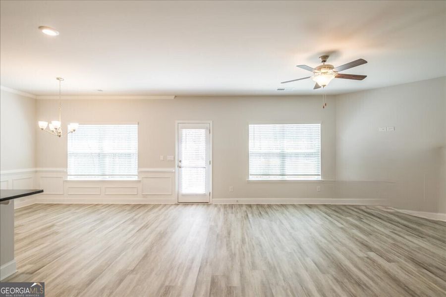 Spacious, unfurnished interior of a new home in Oakview Estates, Macon (Image 22).