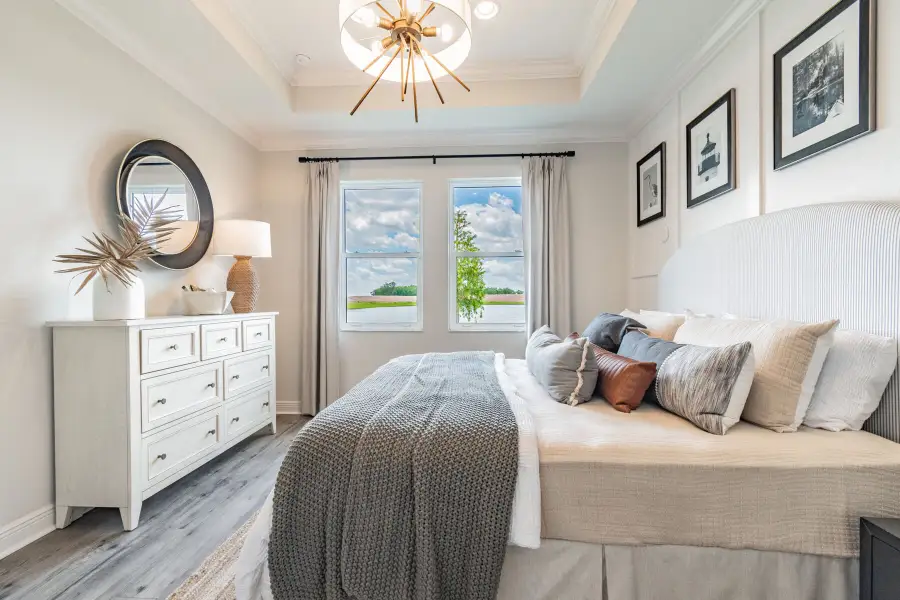 Owner's Bedroom Owner's Bedroom