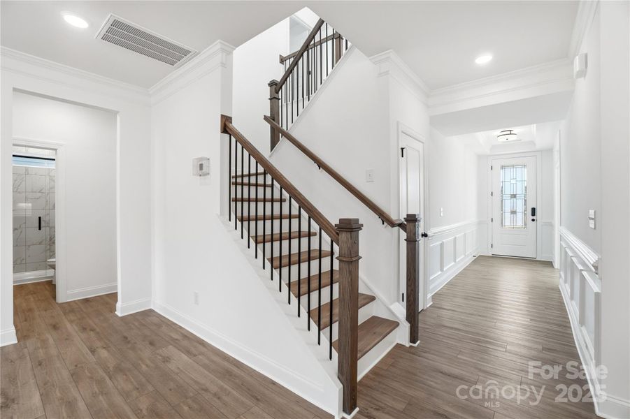 Spacious, unfurnished interior of a new home in Summerlin, Mooresville (Image 25).