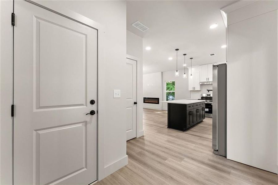 Furnished interior view inside a new home in , Gainesville (Image 5).