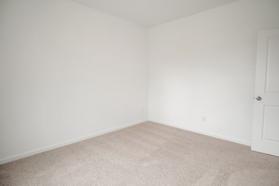 *This is a marketing photo. Colors/options may be different.*