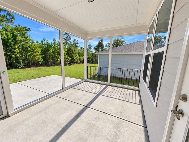 Exterior details and patio area of a home in Sun City Peachtree, Griffin (Image 3).