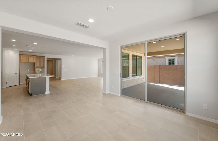 Cafe/Kitchen Cafe/Kitchen