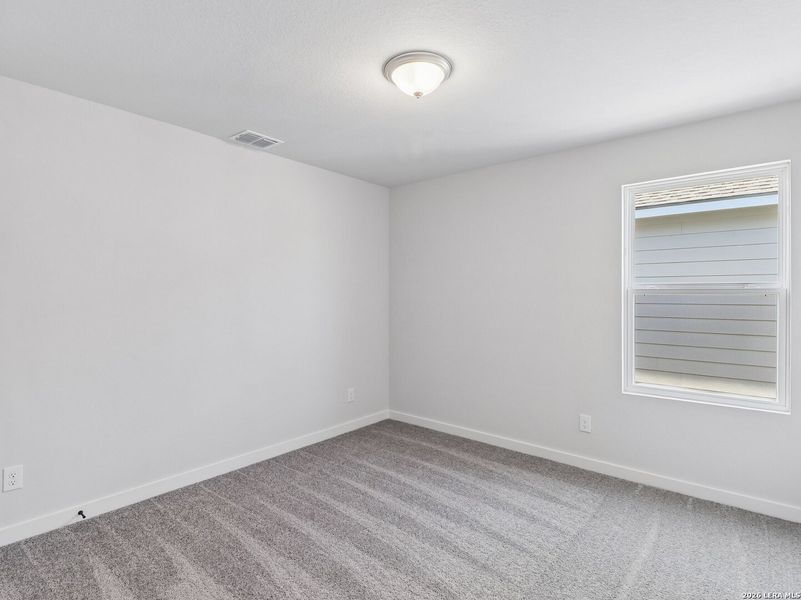 Spacious, unfurnished interior of a new home in Fairway Crossing, Converse (Image 18).