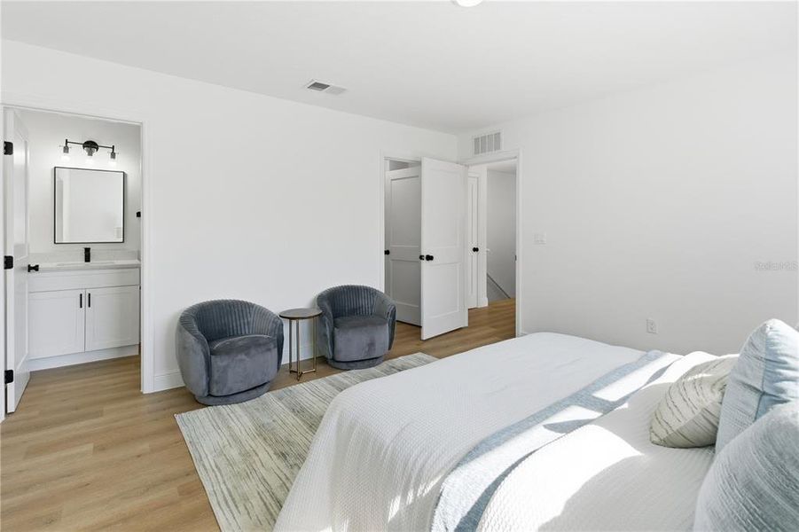 Furnished interior view inside a new home in , Altamonte Springs (Image 11). Furnished interior view inside a new home in , Altamonte Springs (Image 11).