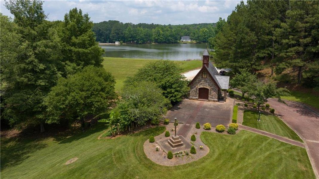 Image 92 of a home in .