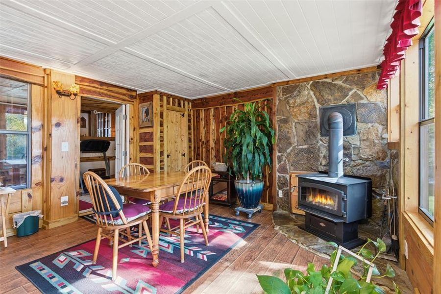 Sun room overlooking the lake