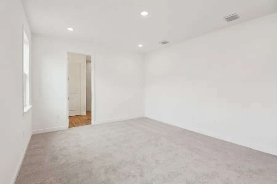 Representative unfurnished interior of a home built from the Naples by Maronda Homes in Palm Coast, Palm Coast (Image 28).