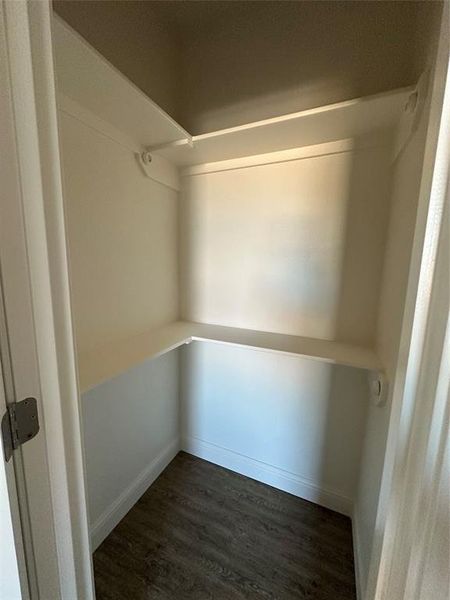 Spacious, unfurnished interior of a new home in , Abilene (Image 11).