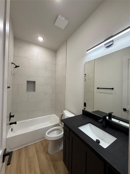 Furnished interior view inside a new home in , Pearland (Image 13).