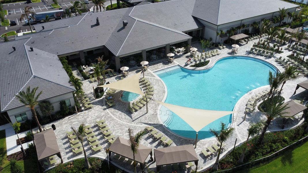 Valencia Parc At Riverland Clubhouse (1) Valencia Parc At Riverland Clubhouse (1)