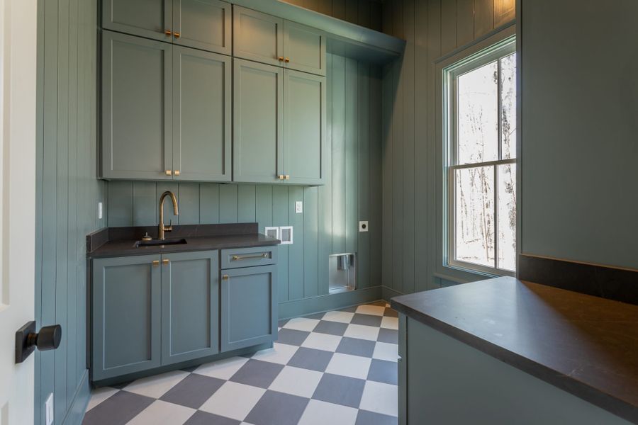 Representative furnished interior of a home built from the Farmington by Riverstone Construction, LLC in River Gorge Ranch, River Gorge Ranch (Image 16).