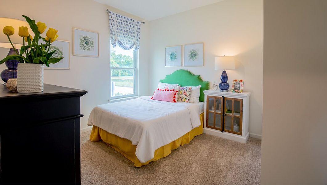 Representative furnished interior of a home built from the Cali by D.R. Horton in Huntington Estates, Millington (Image 20).