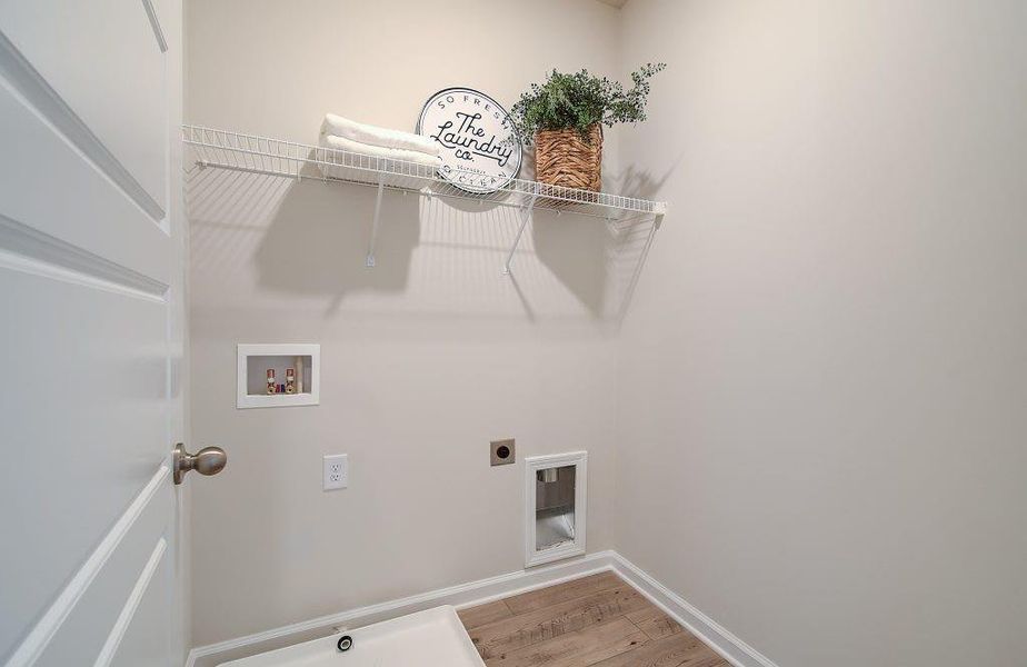 Spacious, unfurnished interior of a new home in Pinecrest Ridge, Dacula (Image 19).