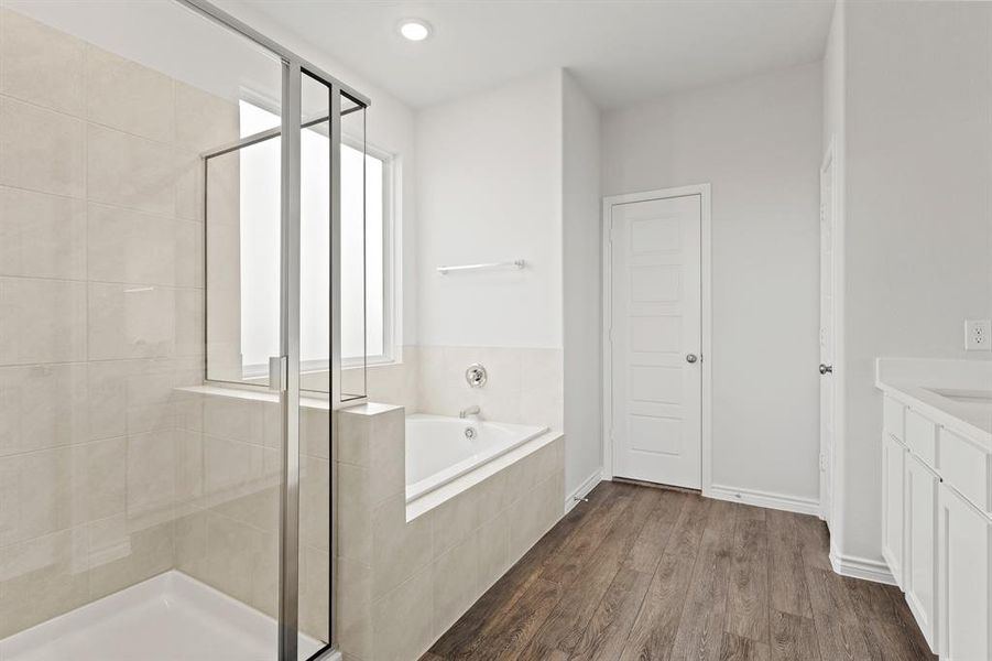 Furnished interior view inside a new home in Rocky Creek Crossing, Fort Worth (Image 12).