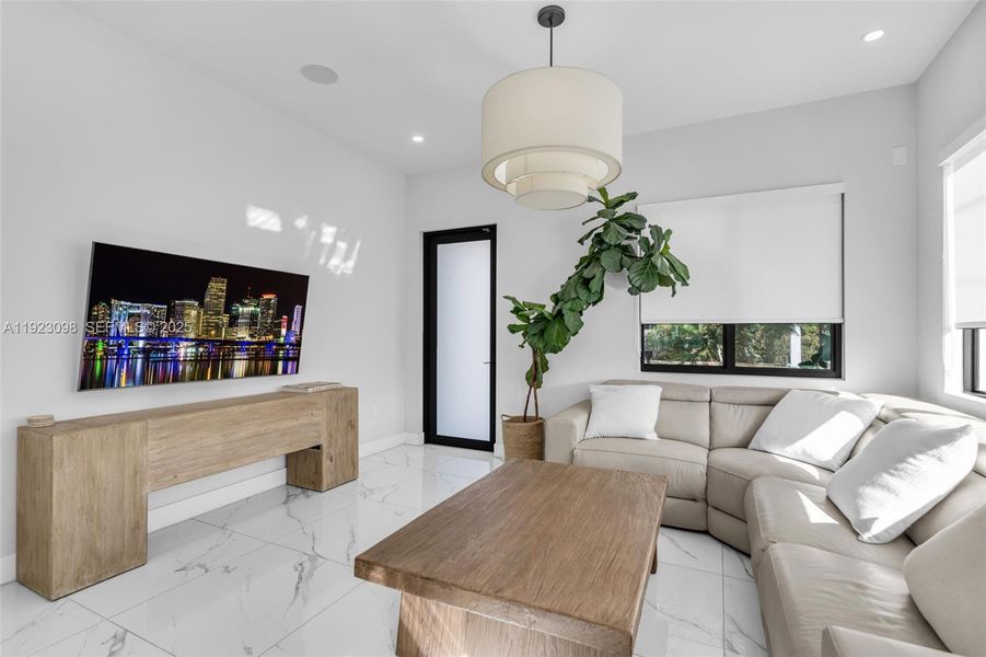 Furnished interior view inside a new home in , Hialeah (Image 26).