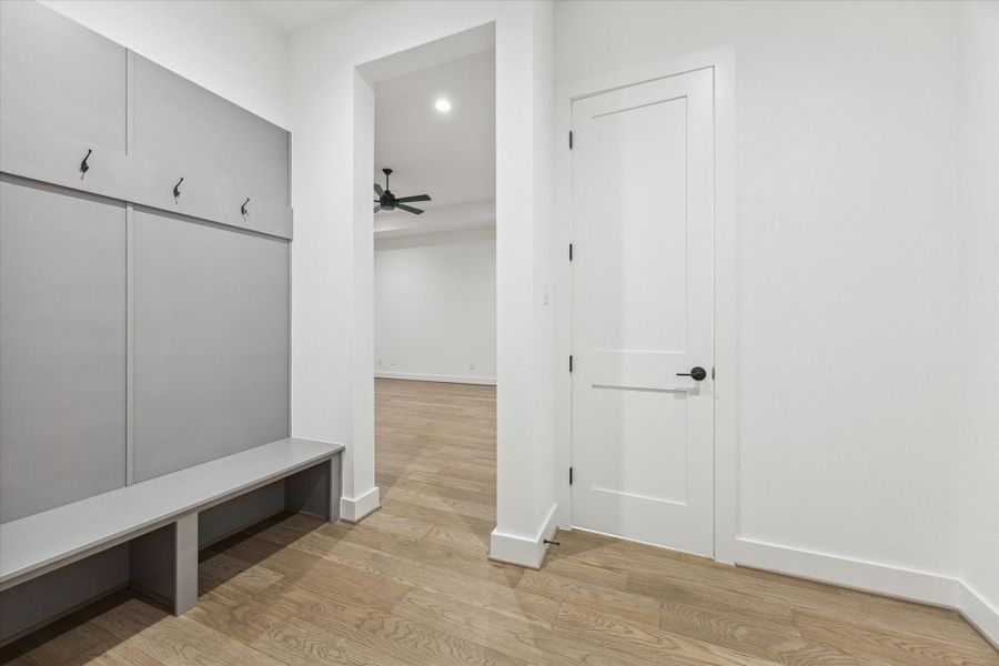 Spacious, unfurnished interior of a new home in Lakeview, Waller (Image 18).