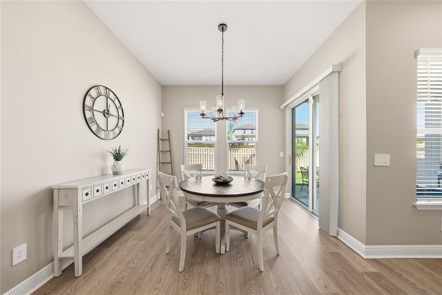Furnished interior view inside a new home in Silverleaf Reserve, Winter Garden (Image 10).