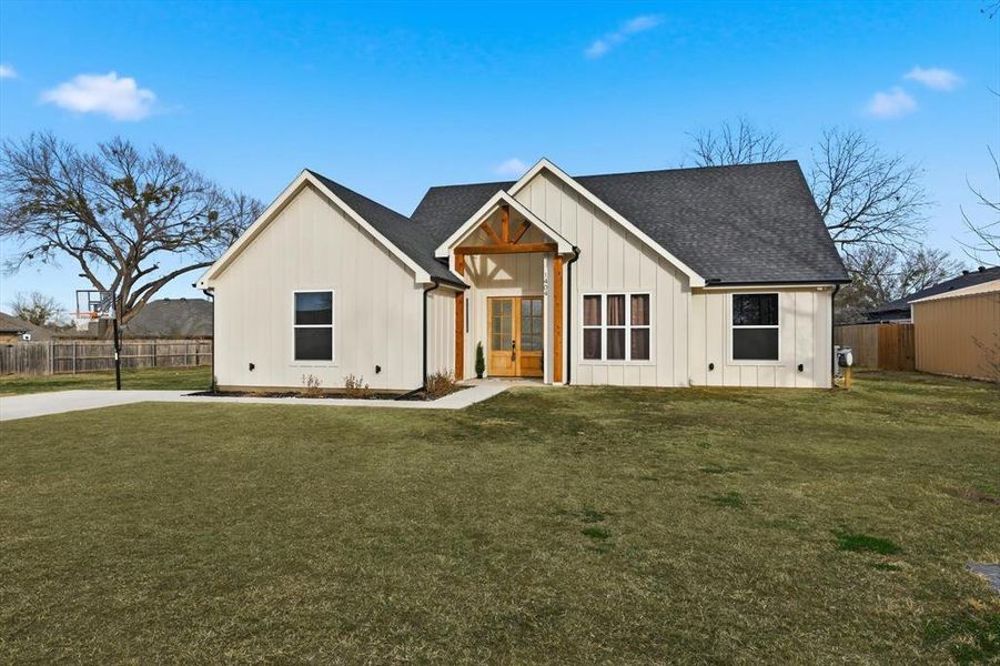 Front exterior of a new home in , Bridgeport, TX, highlighting curb appeal (Image 1). Front exterior of a new home in , Bridgeport, TX, highlighting curb appeal (Image 1).