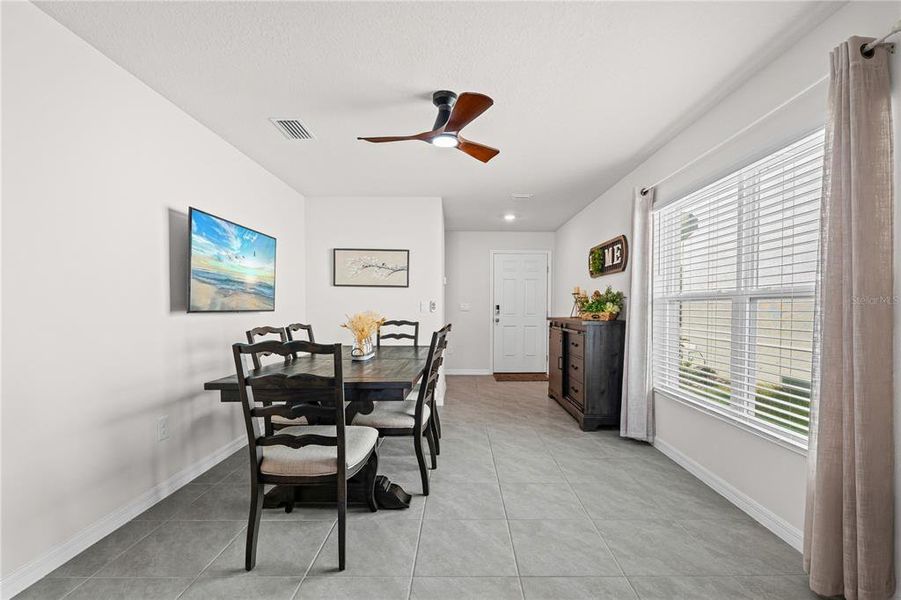 Furnished interior view inside a new home in Silverstone North, Palmetto (Image 8).