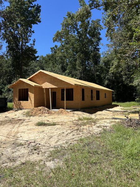 Front exterior of a new home in , Walterboro, SC, highlighting curb appeal (Image 1). Front exterior of a new home in , Walterboro, SC, highlighting curb appeal (Image 1).
