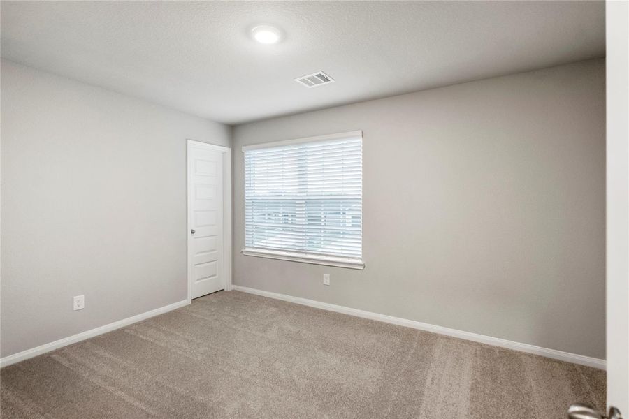 Spacious, unfurnished interior of a new home in , Conroe (Image 19). Spacious, unfurnished interior of a new home in , Conroe (Image 19).