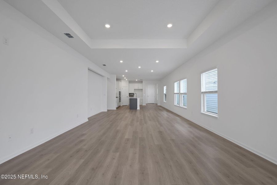 Spacious, unfurnished interior of a new home in Brook Forest, St. Augustine (Image 18).