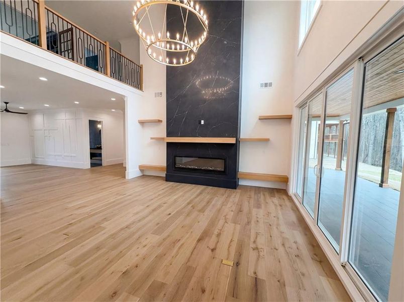 Spacious, unfurnished interior of a new home in , Bethlehem (Image 14).