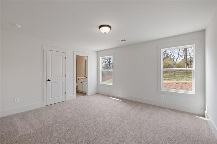 Spacious, unfurnished interior of a new home in , Hoschton (Image 28).