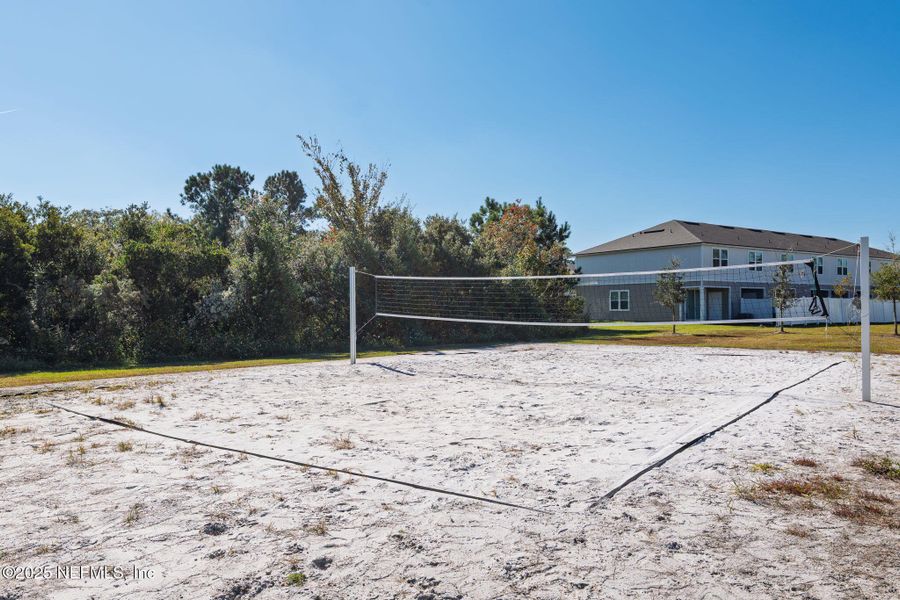 Community amenities in Equinox East, Jacksonville (Image 27).