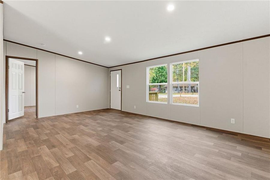 Spacious, unfurnished interior of a new home in , Dallas (Image 15).