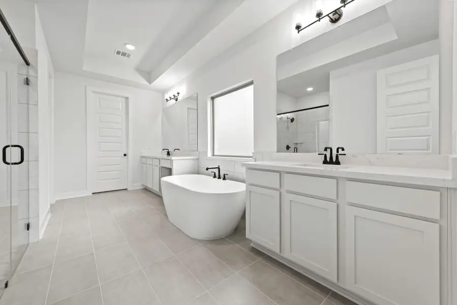 Representative image. Features, specifications, selections and colors may vary. Representative image. Features, specifications, selections and colors may vary.