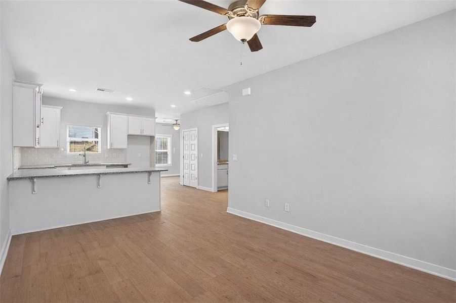 Spacious, unfurnished interior of a new home in , Fayetteville (Image 10).