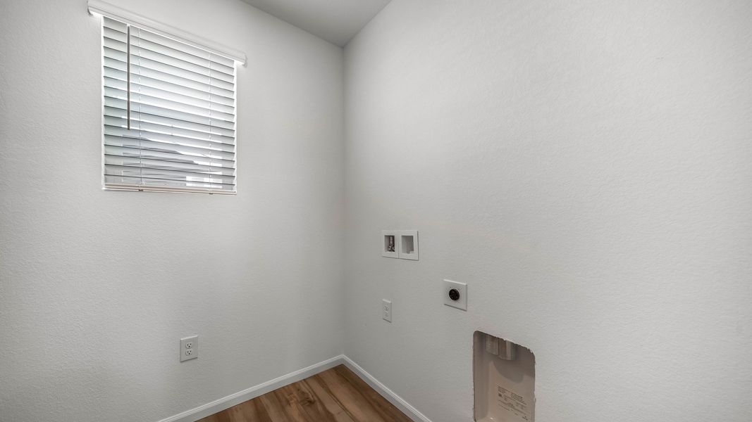 Spacious, unfurnished interior of a new home in Thompson River Ranch, Johnstown (Image 23). Spacious, unfurnished interior of a new home in Thompson River Ranch, Johnstown (Image 23).