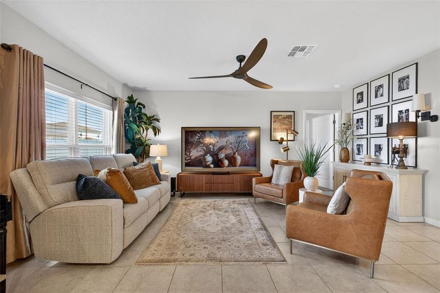 Furnished interior view inside a new home in Laurel Glen, Haines City (Image 9).