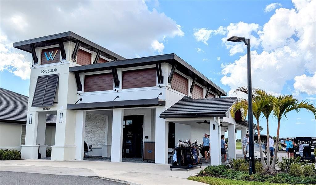 Image 11 of a home in Wellen Park Golf & Country Club.