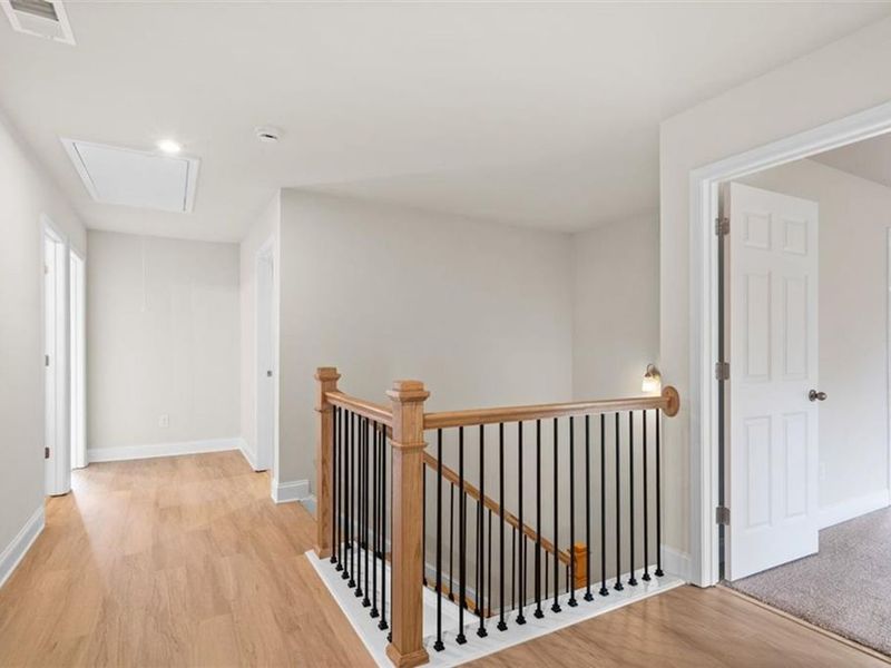 Spacious, unfurnished interior of a new home in Wehunt Meadows, Hoschton (Image 31).