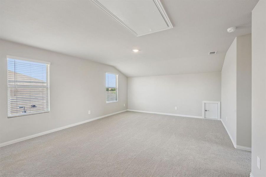 Photo is not of the actual home, but is an inspirational photo of builder’s model home and may depict options, furnishings, and/or decorator features that are not included Photo is not of the actual home, but is an inspirational photo of builder’s model home and may depict options, furnishings, and/or decorator features that are not included