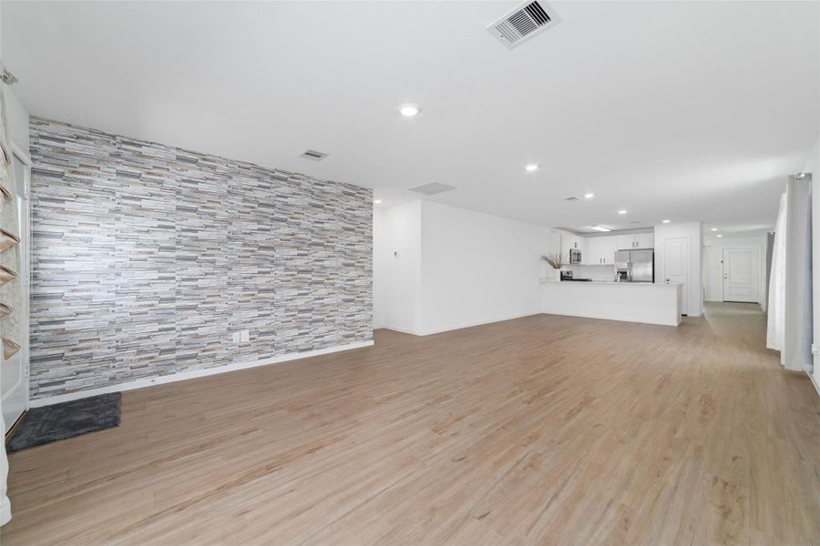 Spacious, unfurnished interior of a new home in Becker Landing, Hockley (Image 23).