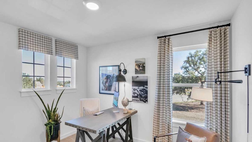 Furnished interior view inside a new home in Rosenbusch Ranch, Leander (Image 28).