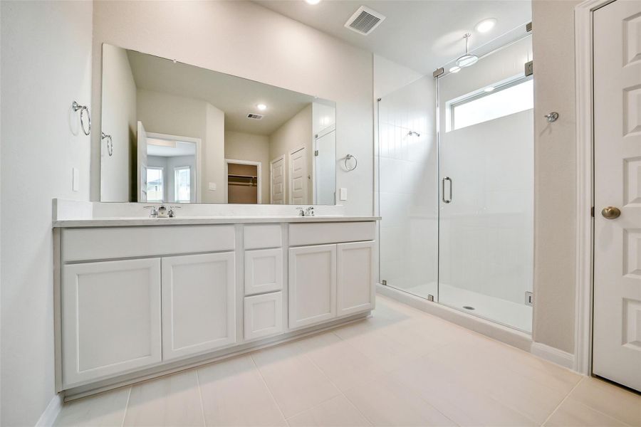 Furnished interior view inside a new home in Anderson Lake, Houston (Image 12).