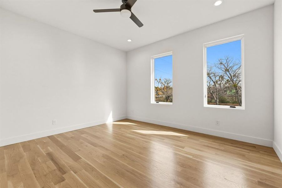 Spacious, unfurnished interior of a new home in , Dallas (Image 22).