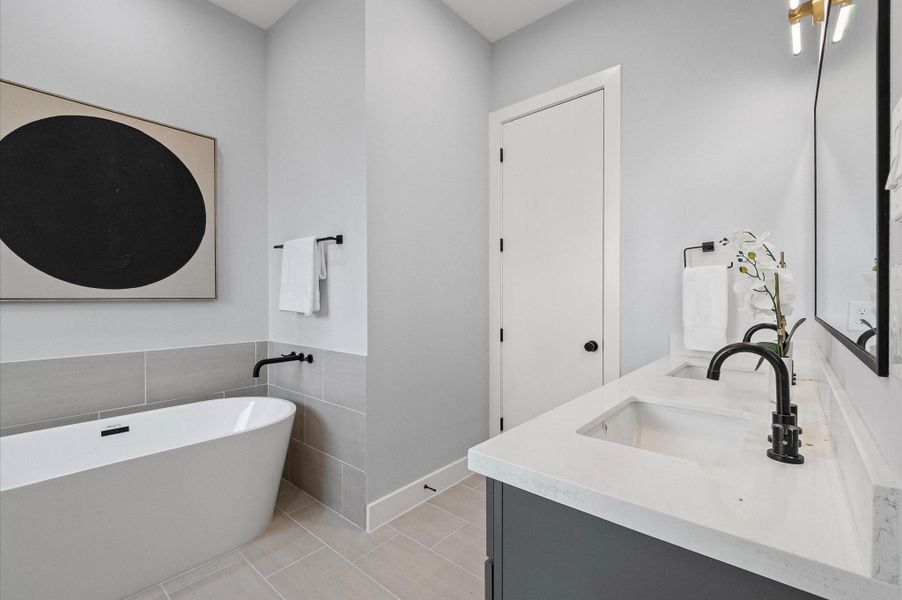 Furnished interior view inside a new home in , Houston (Image 13). Furnished interior view inside a new home in , Houston (Image 13).