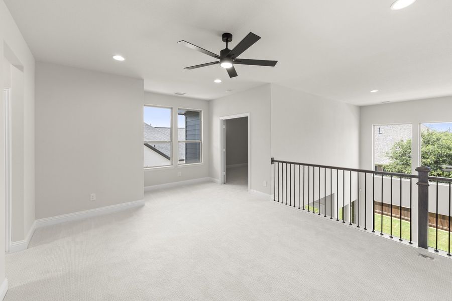Spacious, unfurnished interior of a new home in Estates at Rockhill, Frisco (Image 22). Spacious, unfurnished interior of a new home in Estates at Rockhill, Frisco (Image 22).