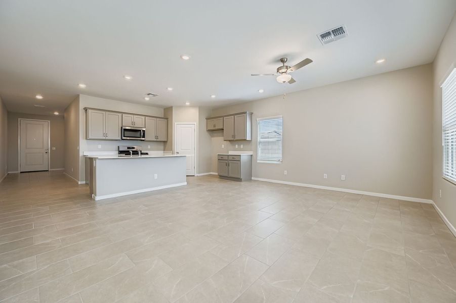 36781 W NINA ST, Maricopa, AZ.  - Slide 5