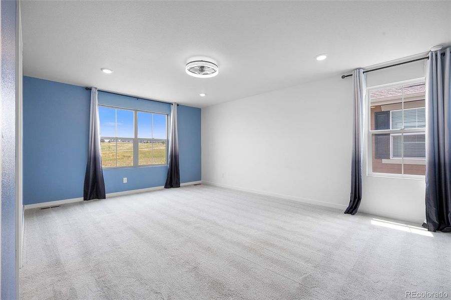 Spacious, unfurnished interior of a new home in , Elizabeth (Image 20).