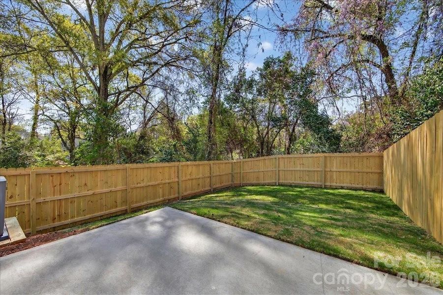 Exterior details and patio area of a home in , Charlotte (Image 3).