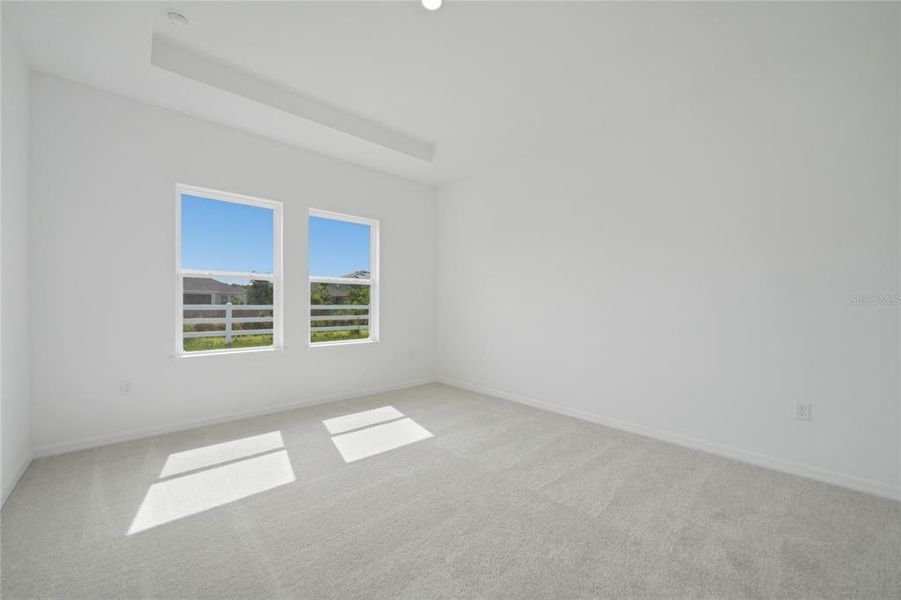 Spacious, unfurnished interior of a new home in Tyson Reserve, St. Cloud (Image 24).