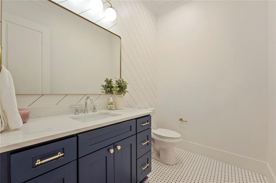 Furnished interior view inside a new home in , Grayson (Image 27).