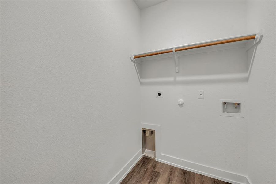 Spacious, unfurnished interior of a new home in , Lorena (Image 12). Spacious, unfurnished interior of a new home in , Lorena (Image 12).